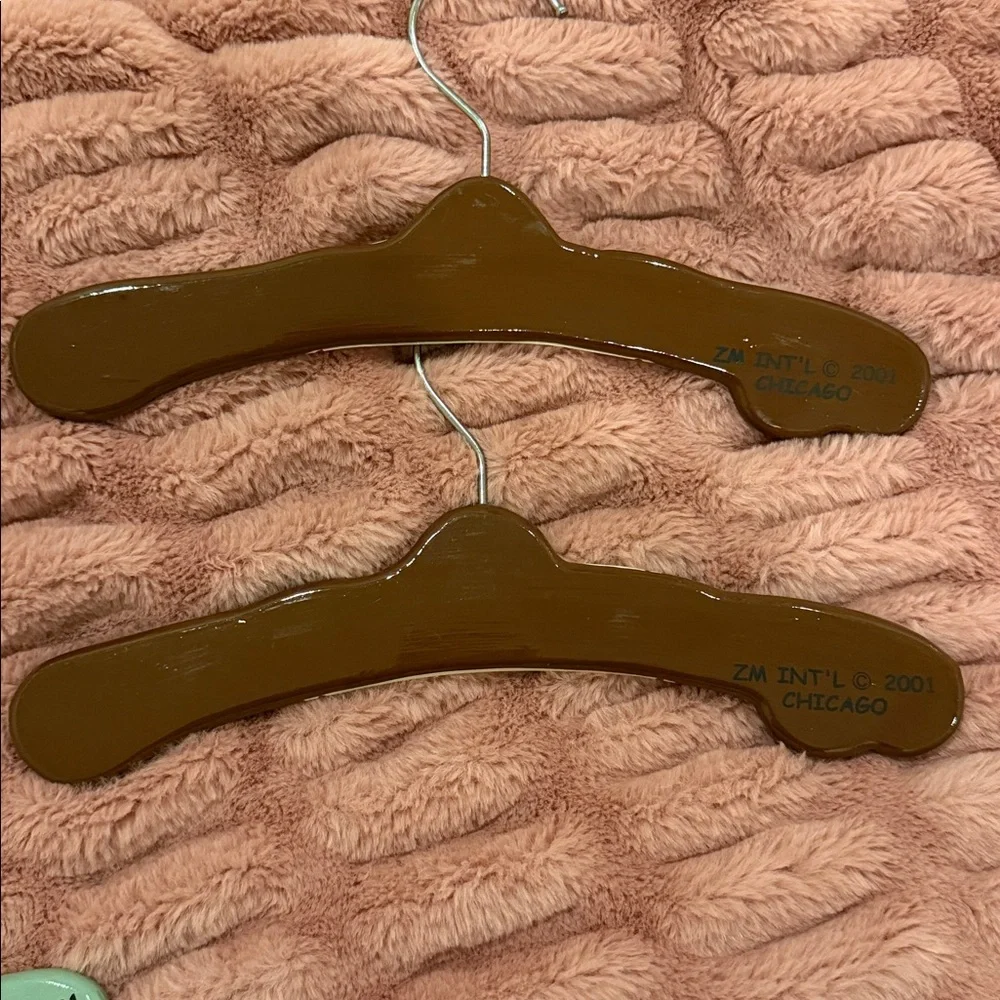 N/A wooden painted